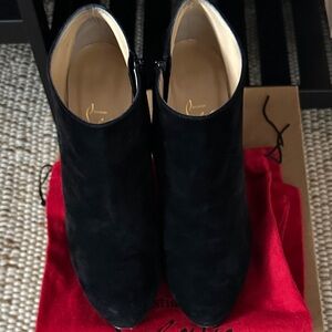 Christian Louboutin Bella Top 120 Veau Velours – Black Suede (Size 40)